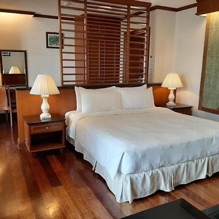 Wonderland Private Pool Villas At Port Dickson Bagian luar foto