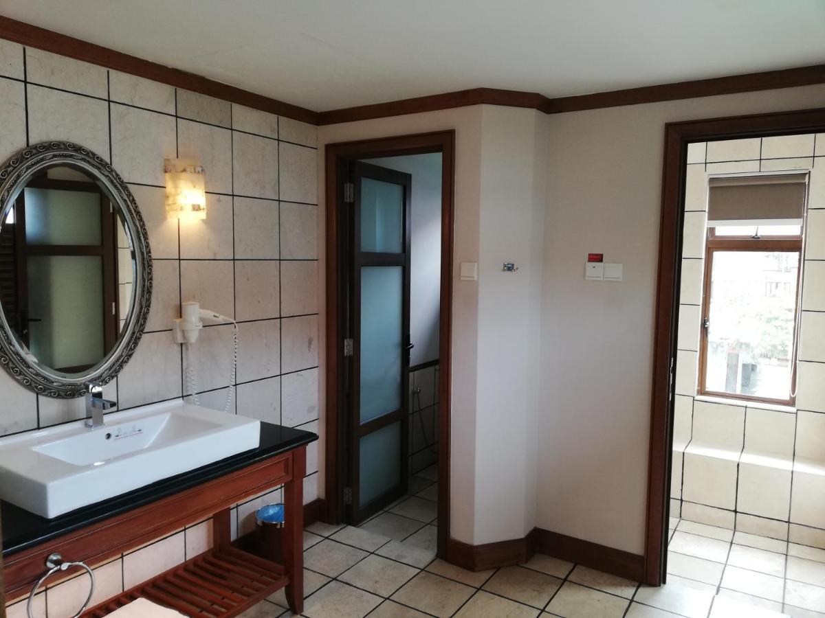 Wonderland Private Pool Villas At Port Dickson Bagian luar foto